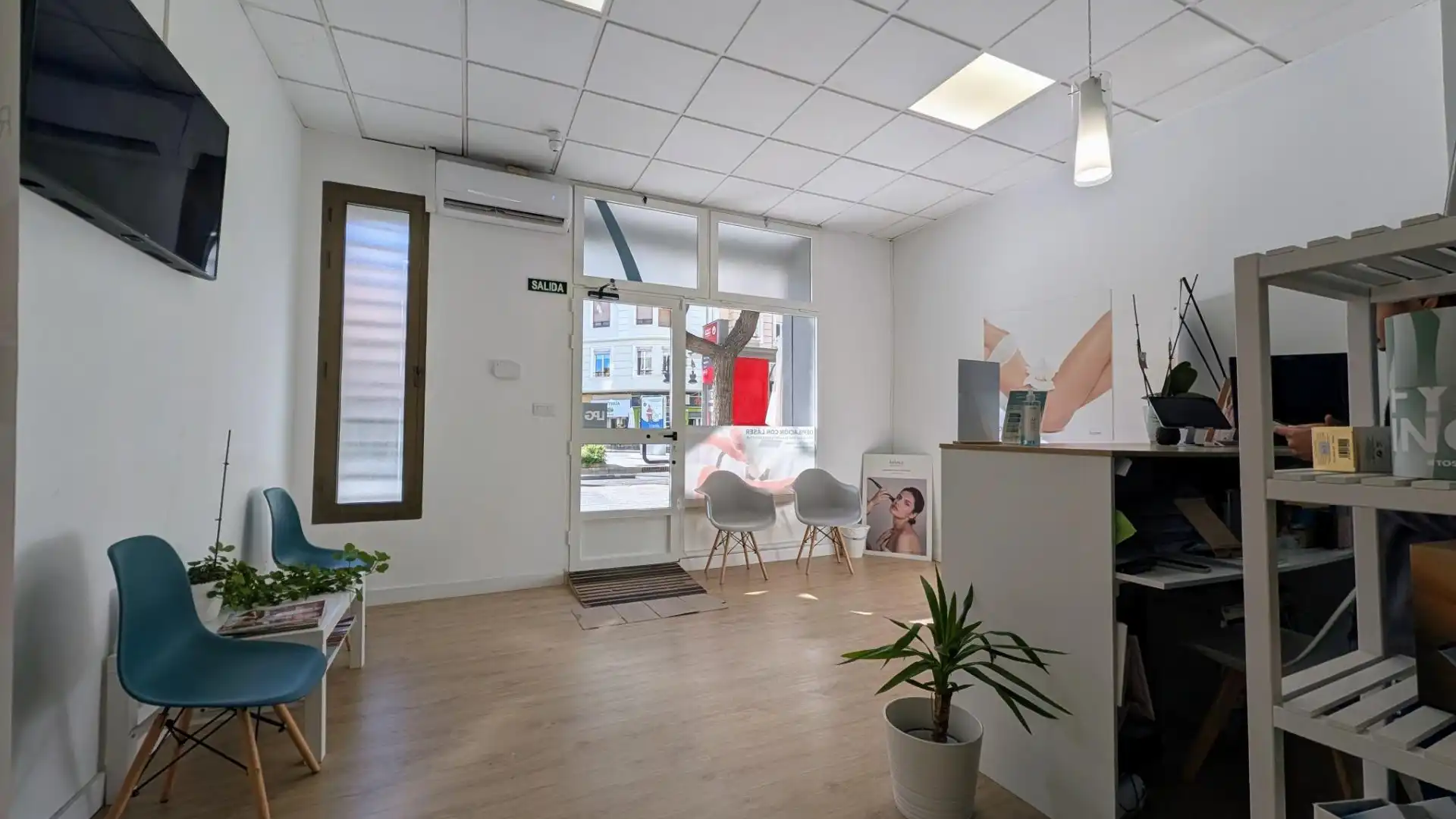 Local en venta en  Valencia Capital con Aire acondicionado