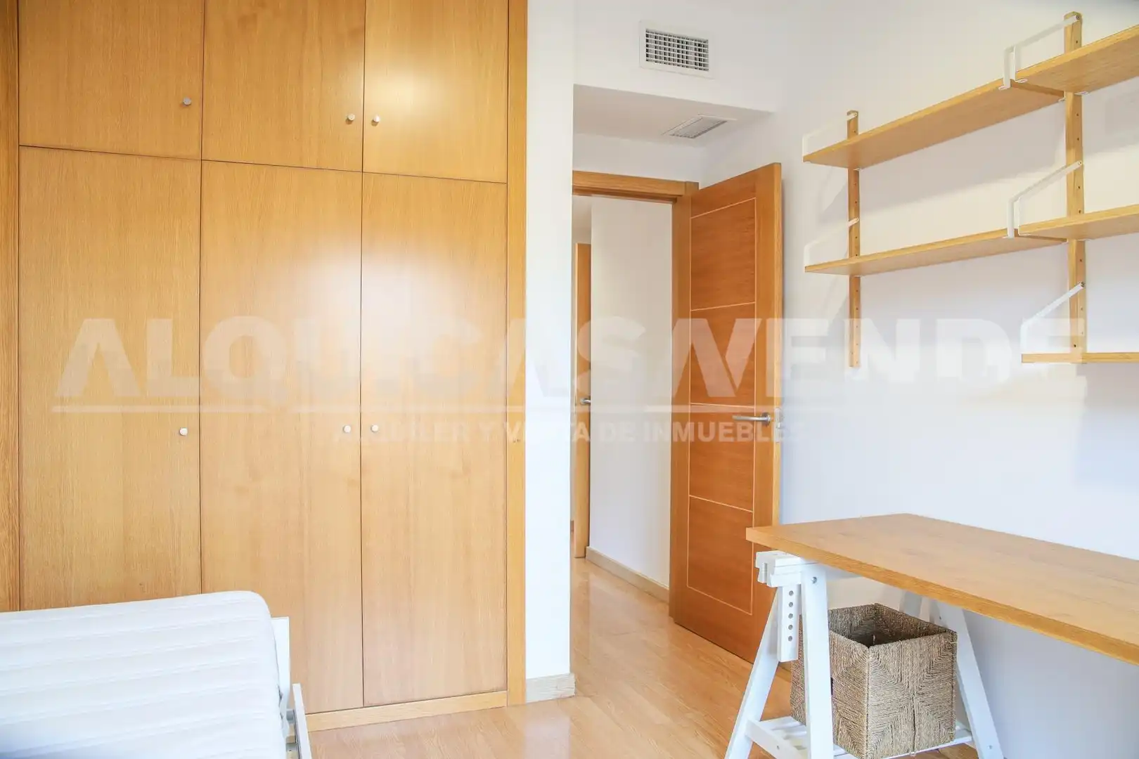 Flat with pool to rent in Bellavista - La Palmera, imagen 36
