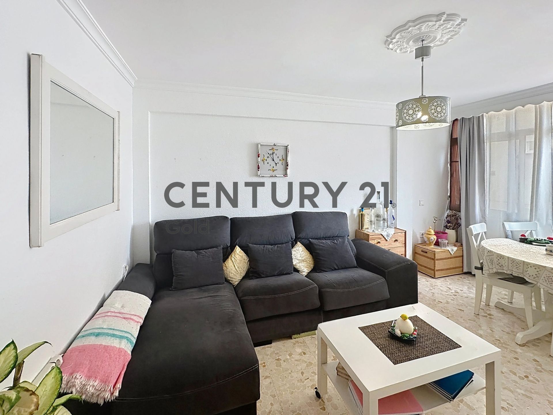 Living room of Flat for sale in Benalmádena  with Terrace