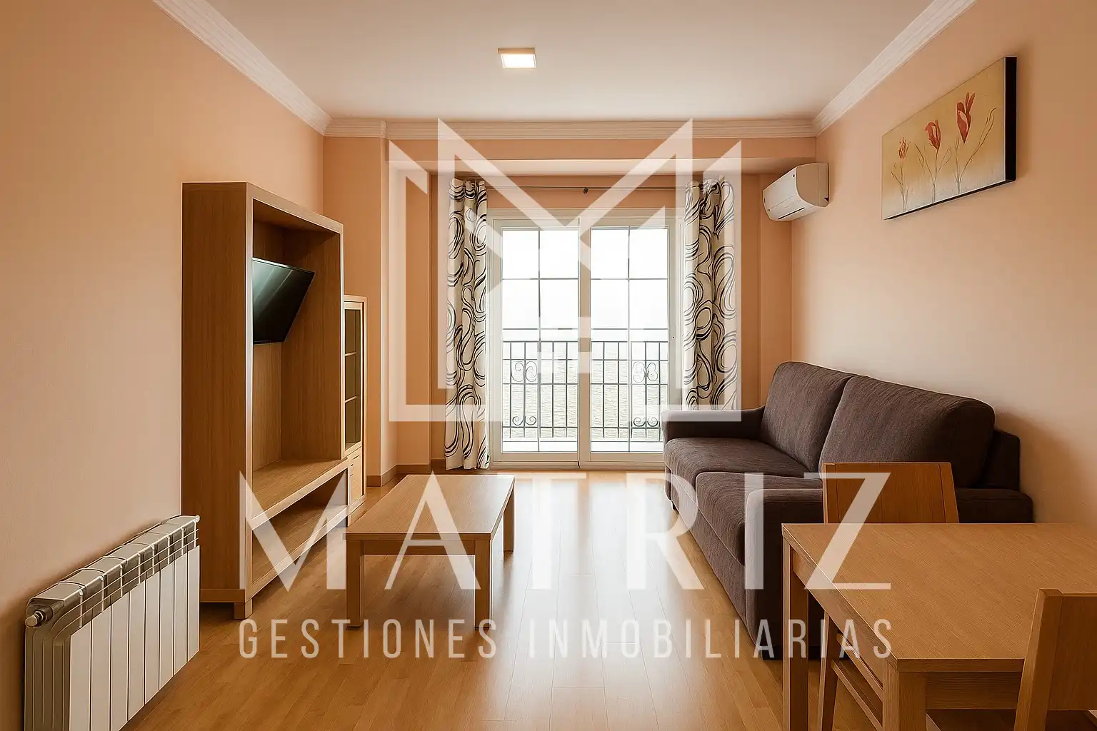 Piso con terraza en venta en Calle Socuéllamos 34
