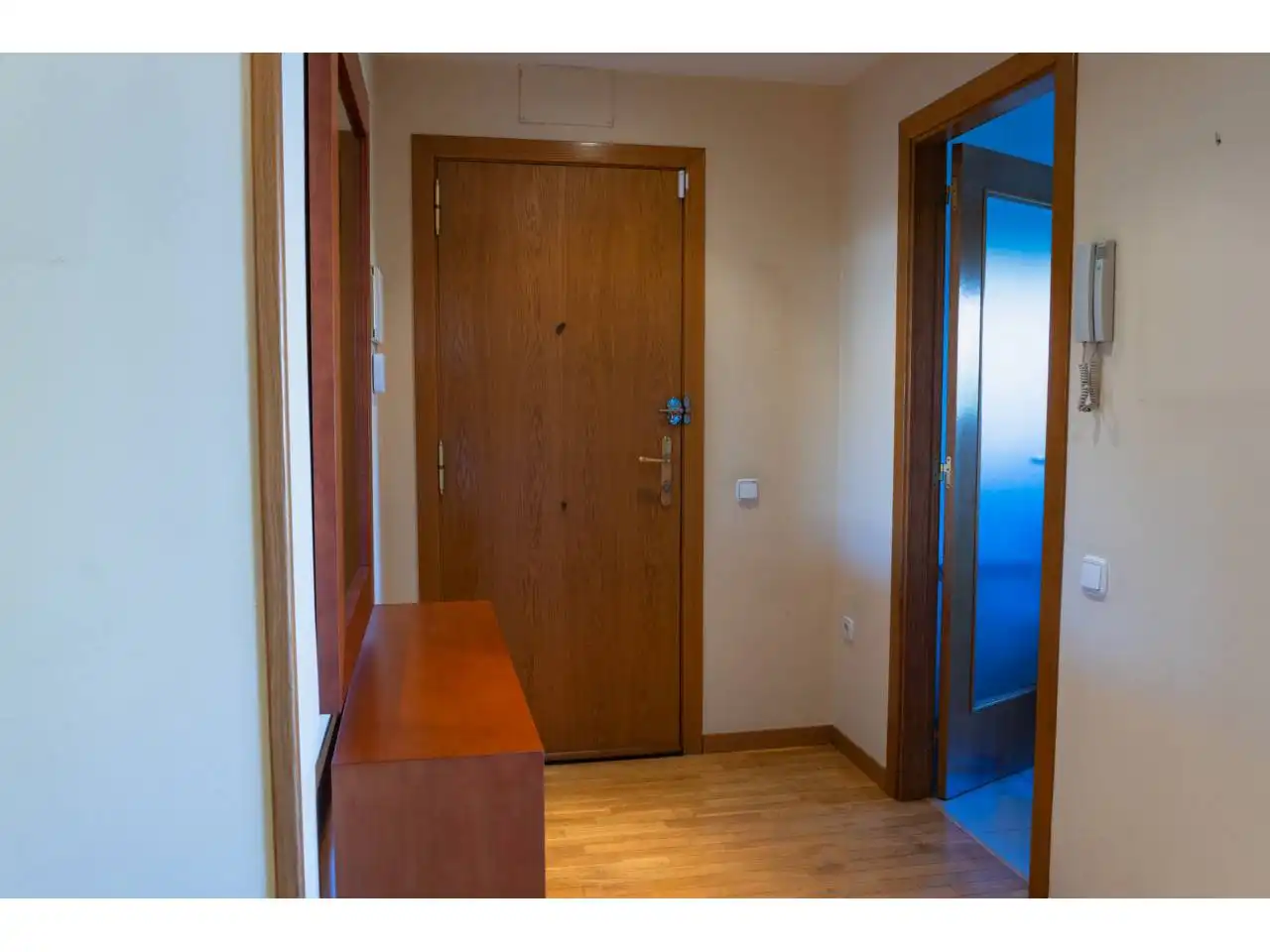 Piso con ascensor en venta en Calle Vallparadís, imagen 2