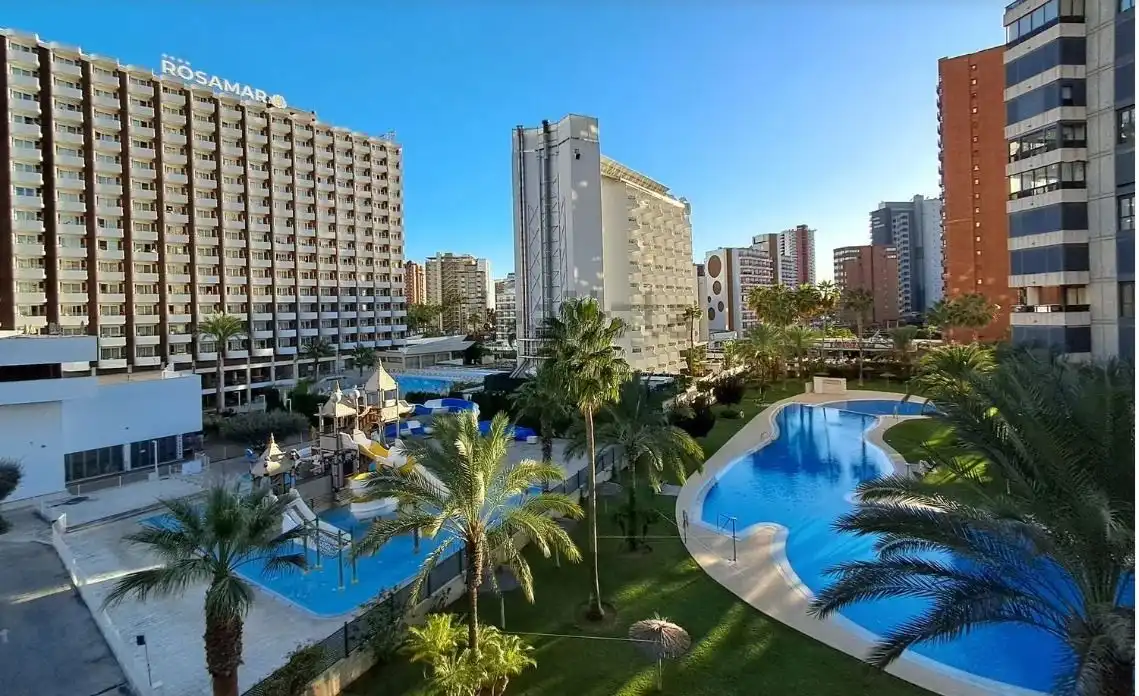 Appartement avec piscine à vendre à Calle Derramador