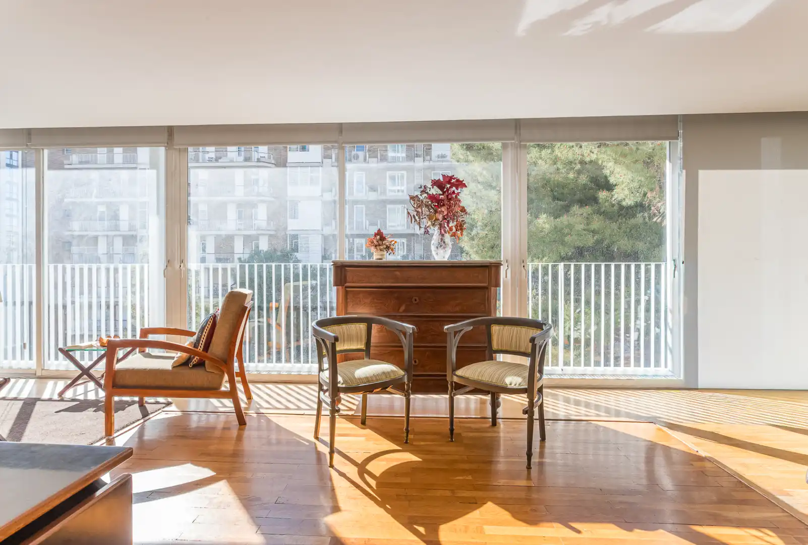 Wohnzimmer von Wohnung zum Verkauf in Barcelona mit Klimaanlage, Heizung und Parkett