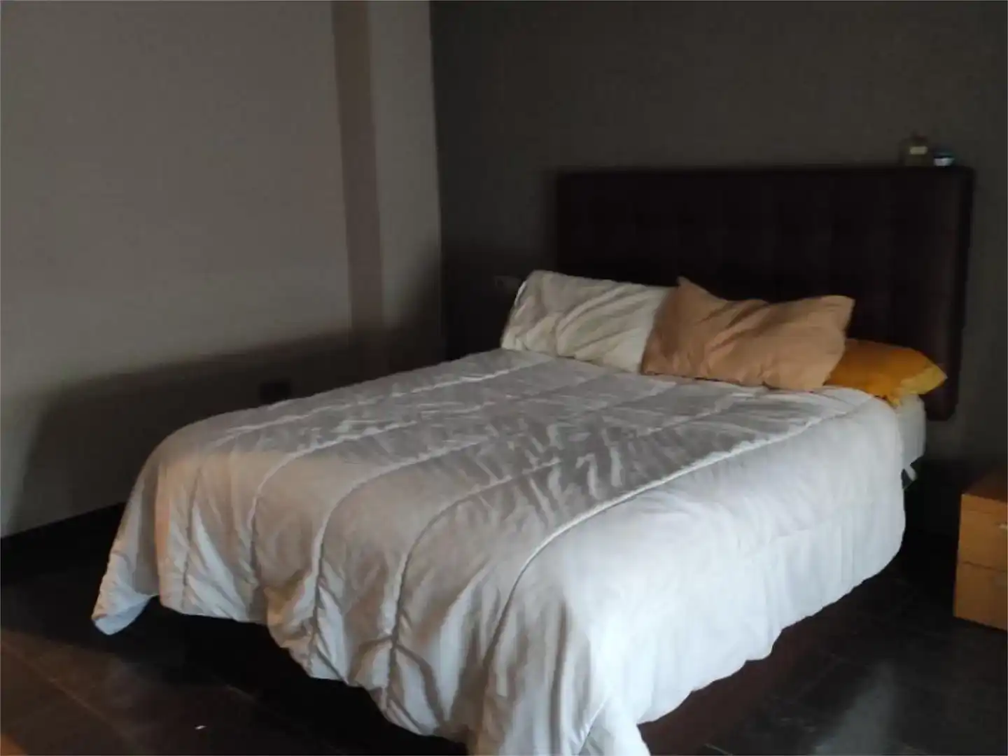 Dormitori de Casa adosada en venda en Vila-real amb Aire condicionat i Balcó