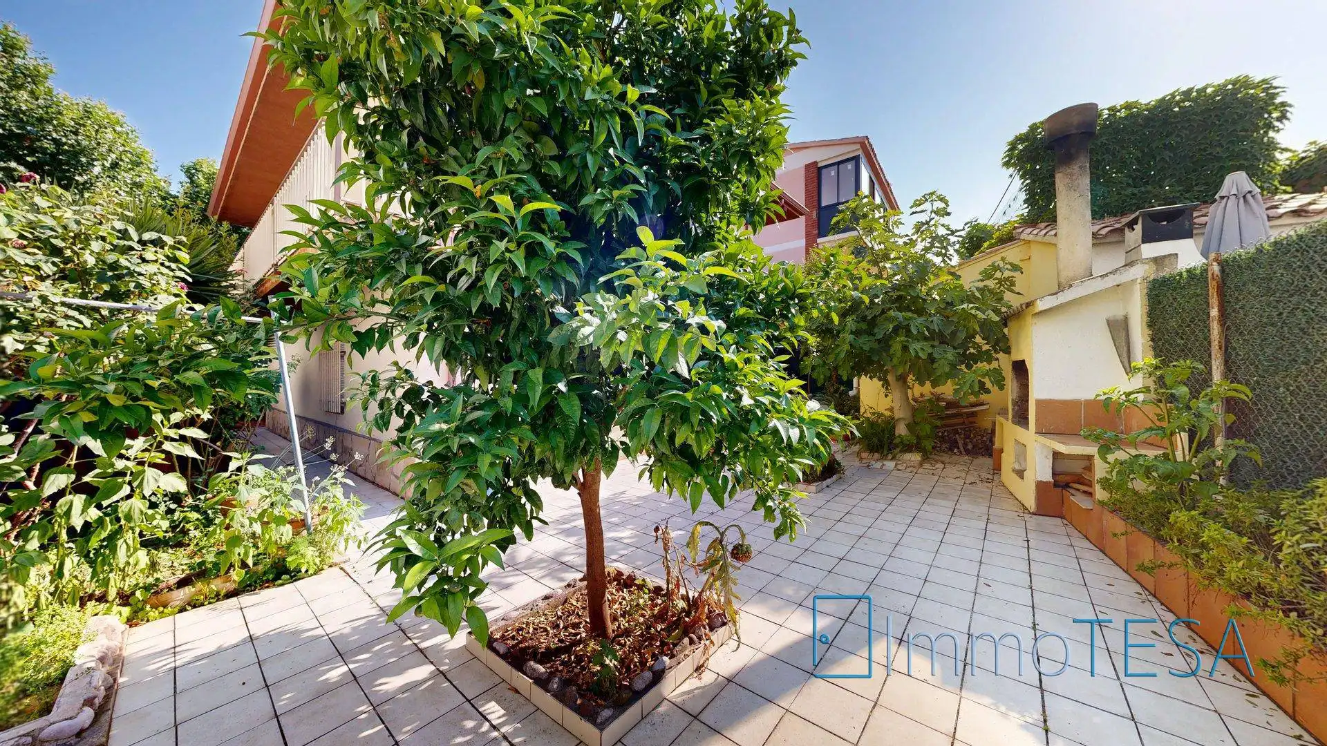 Vista exterior de Casa o chalet en venta en Barberà del Vallès con Calefacción, Jardín privado y Balcón