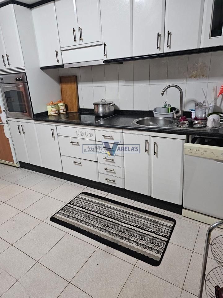 Kitchen of House or chalet for sale in San Cibrao das Viñas  with Heating and Private garden