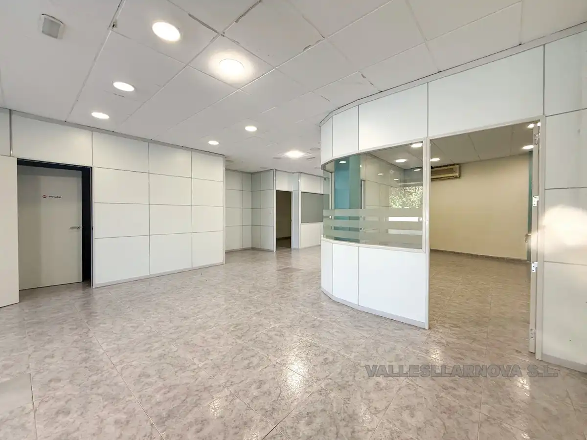 Commercial properties for rent in Mollet del Vallès  with Air Conditioner and Heating