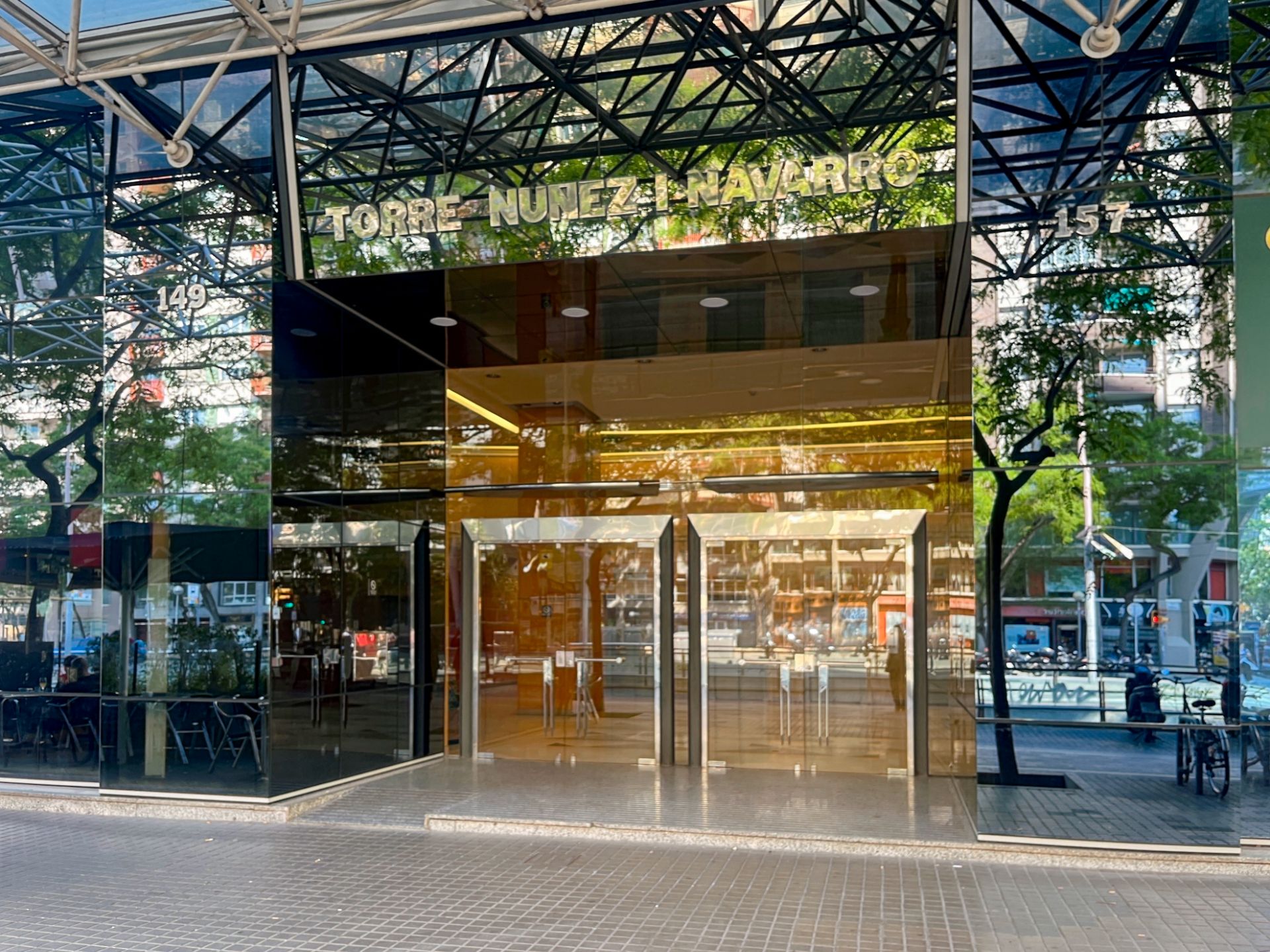 Vista exterior de Oficina de alquiler en  Barcelona Capital con Aire acondicionado, Calefacción y Amueblado