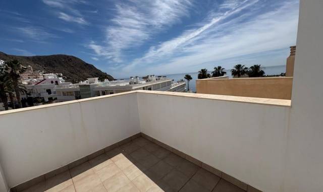 Casa adosada en Venta en Carboneras