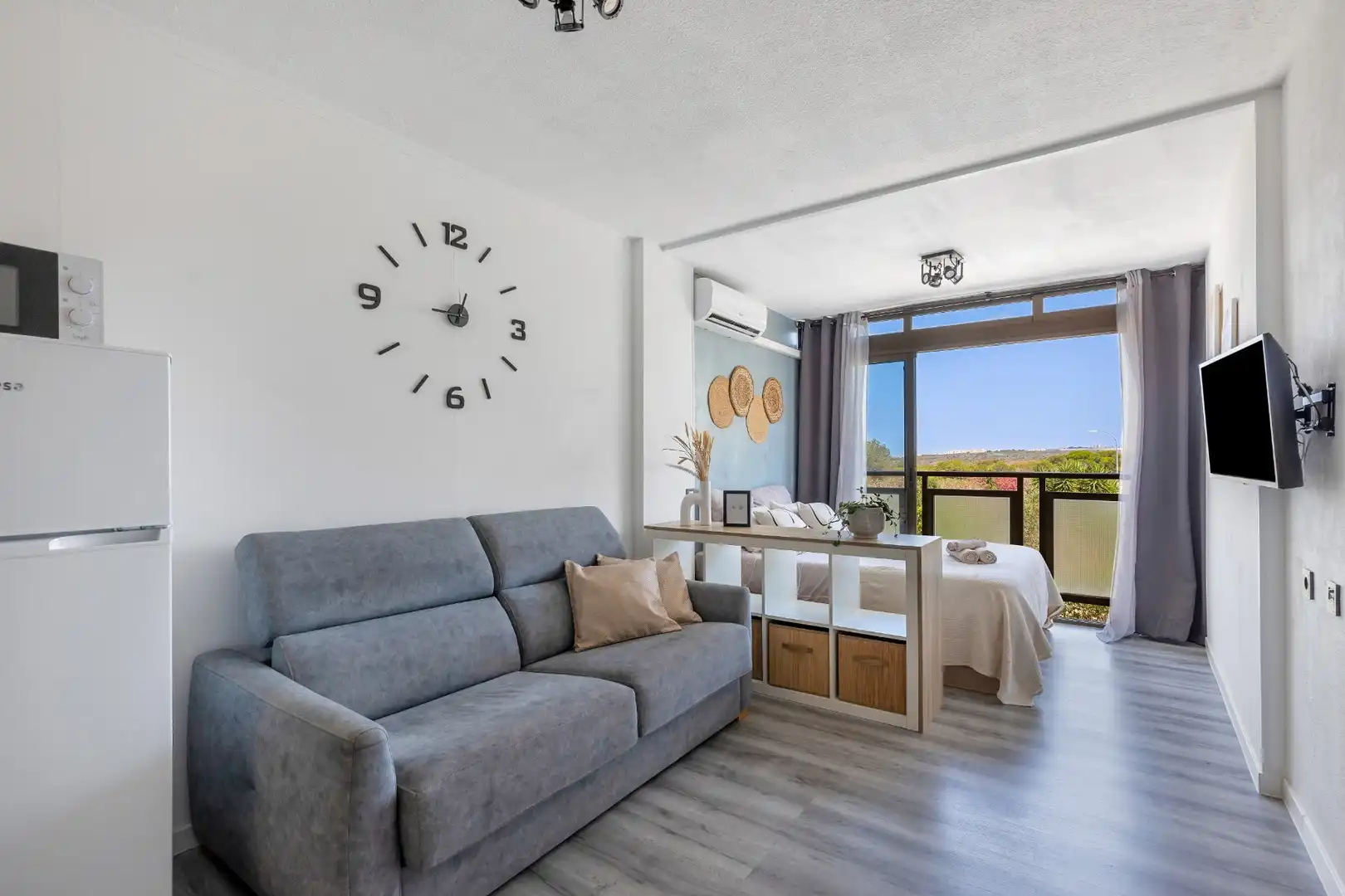 Sala de estar de Apartamento en venta en Torrevieja con Aire acondicionado y Terraza