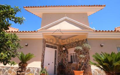 Exterior view of House or chalet for sale in L'Alfàs del Pi  with Swimming Pool