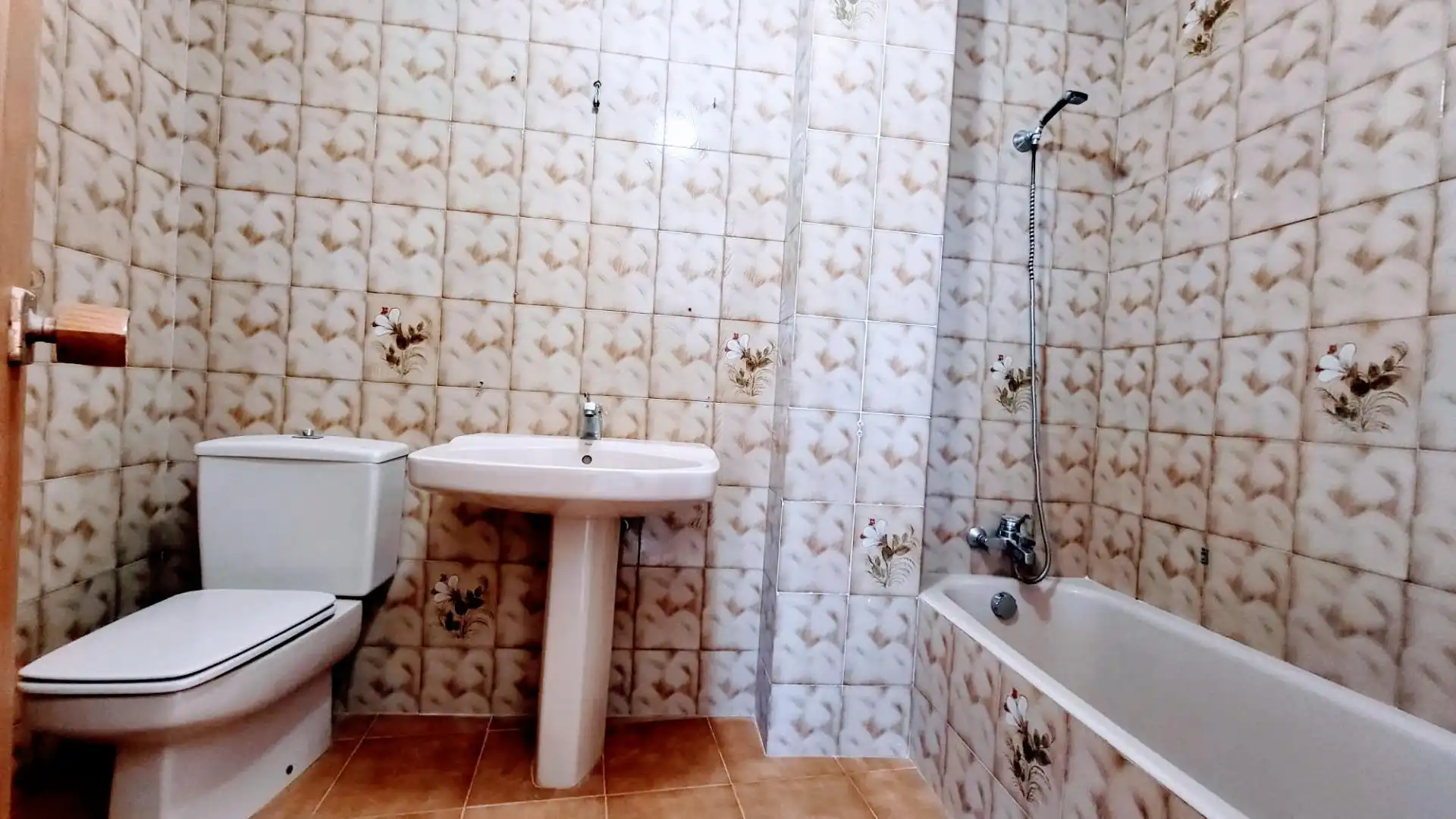 Bathroom of Detached homes for sale in Barx  with Air Conditioner, Heating and Terrace