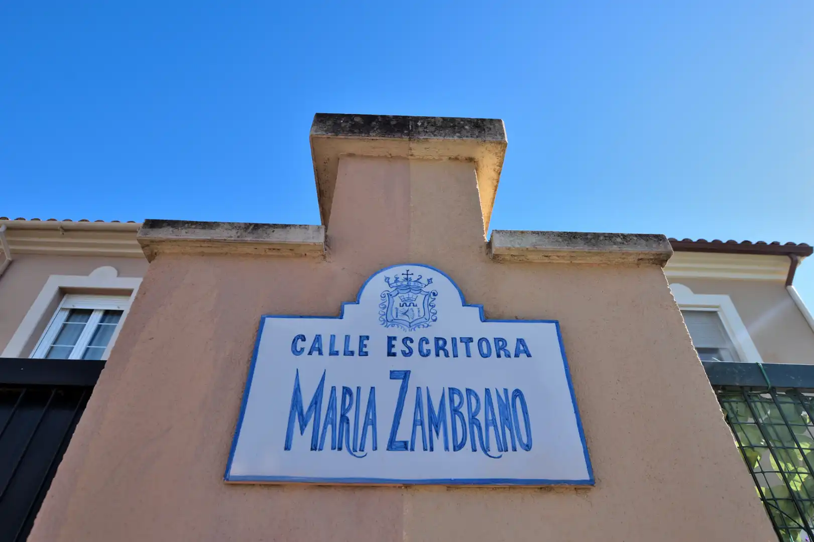 Adosado con terraza en venta en Calle Escritora María Zambrano 4, imagen 2