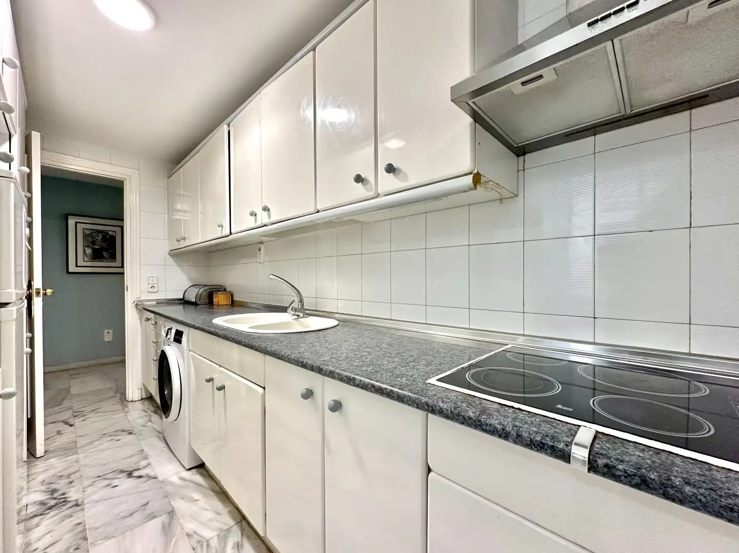 Küche von Wohnungen zum Verkauf in Almuñécar mit Terrasse und Möbliert