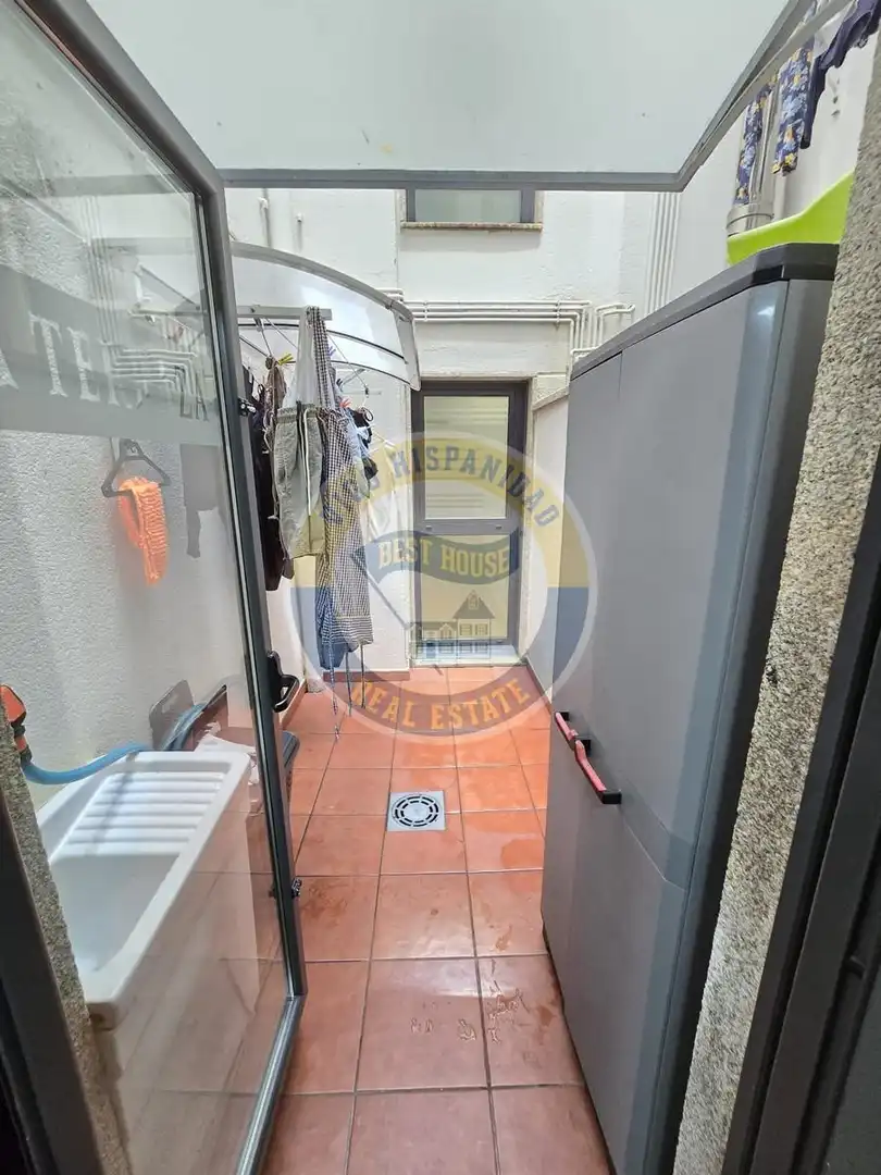 Wohnung zur Miete in Vigo  mit Heizung, Parkett und Möbliert