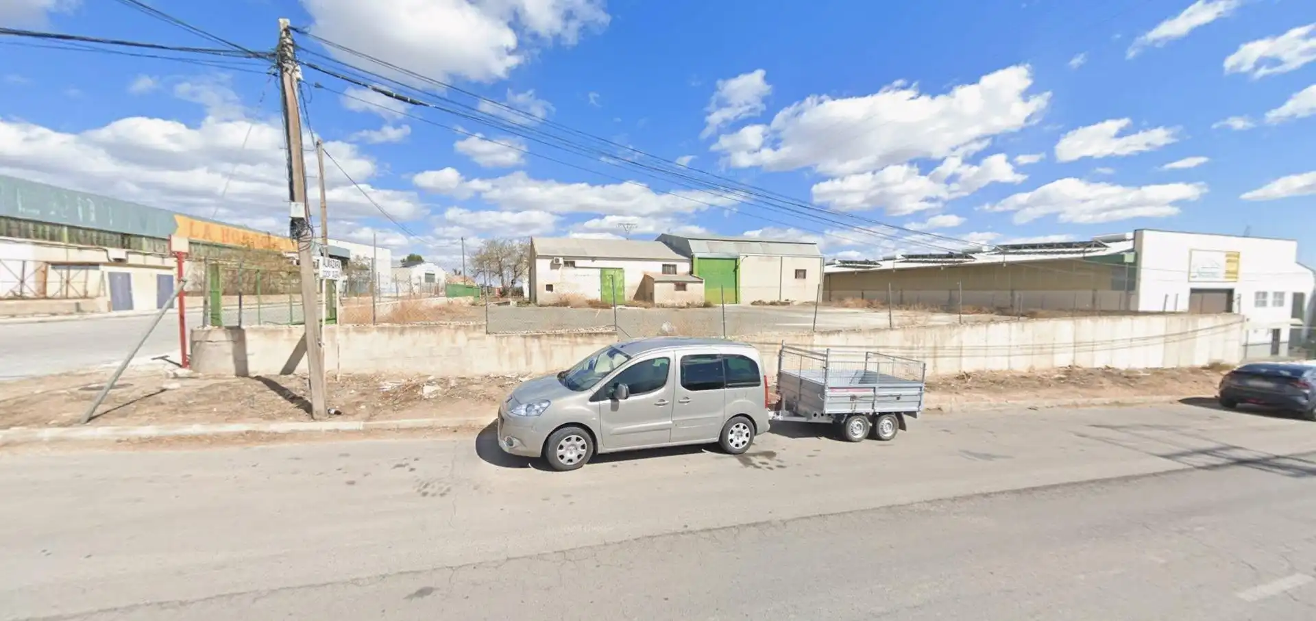 Vista exterior de Nau industrial en venda en Calasparra