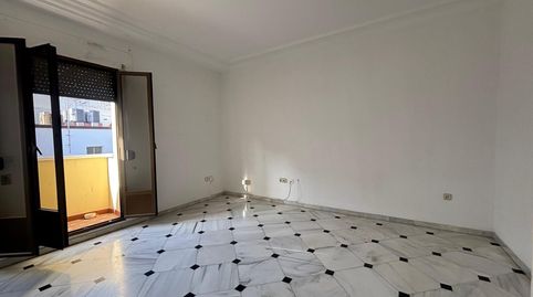 Foto 2 de Piso de alquiler en Zona Centro, Córdoba Capital