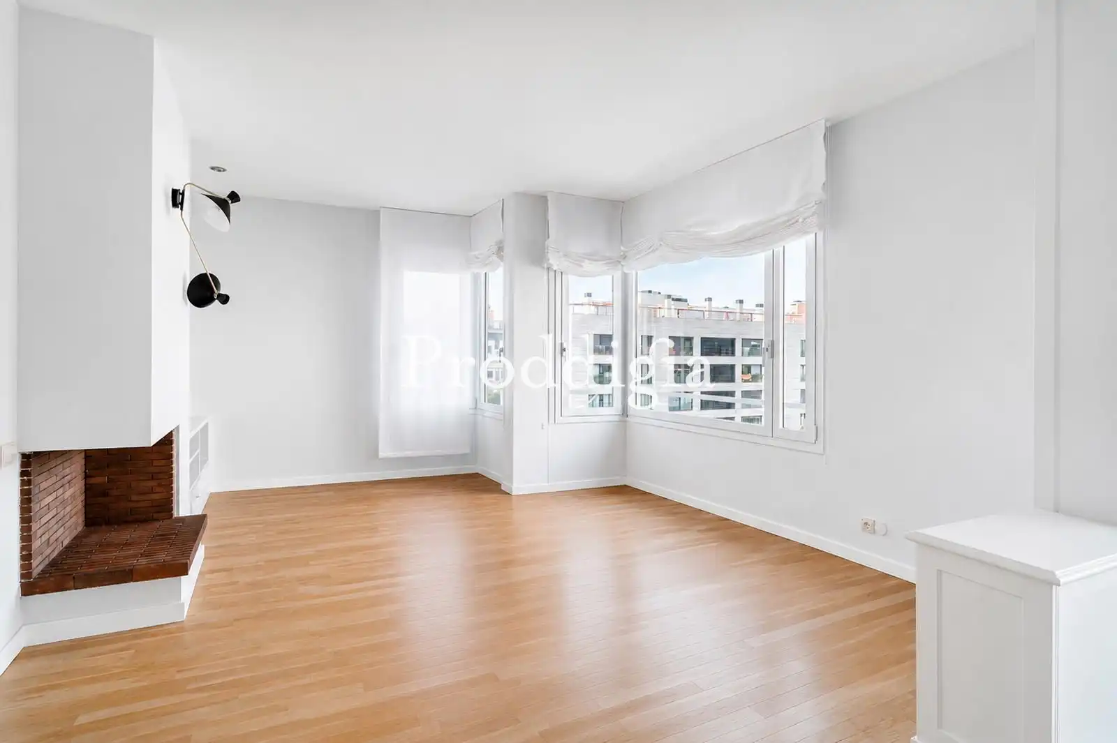 Flat for rent in Via Augusta, Sant Gervasi- Galvany