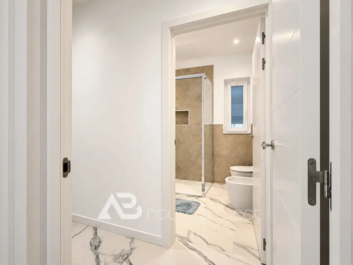 Bathroom of Houses for sale in Costa Adeje