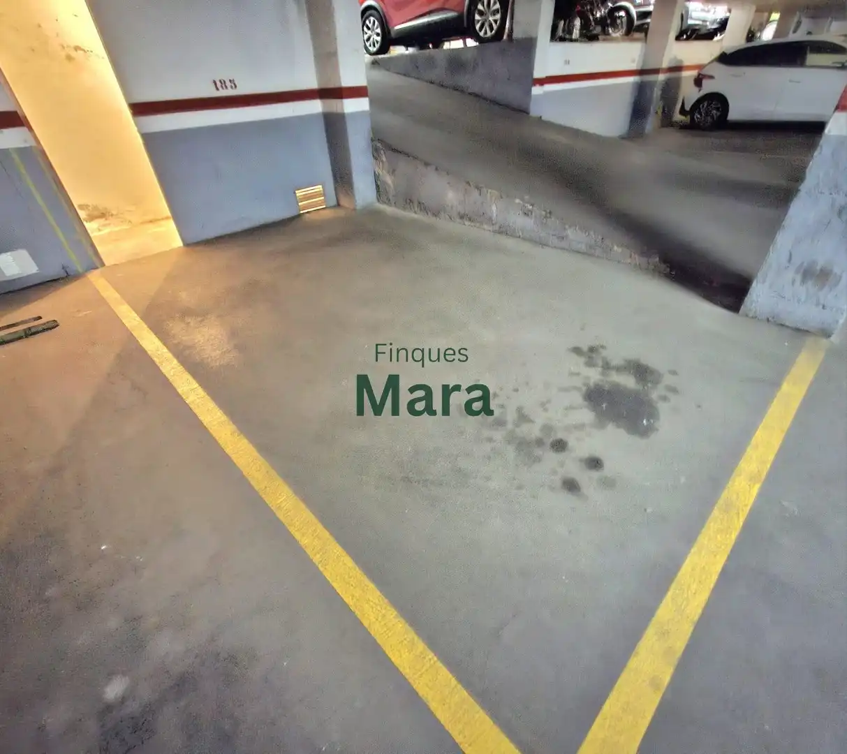 Individual en venta en Carrer Pau Claris