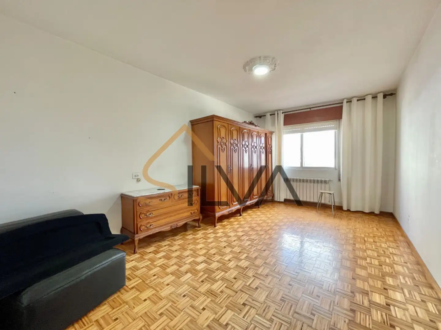 Habitación de Piso en venta en Lugo con Calefacción, Parquet y Internet