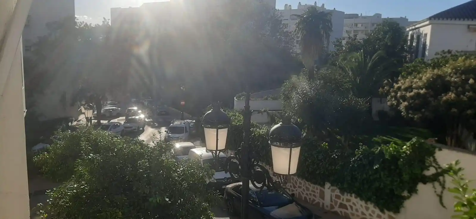 Vista exterior de Pis en venda en Marbella amb Terrassa