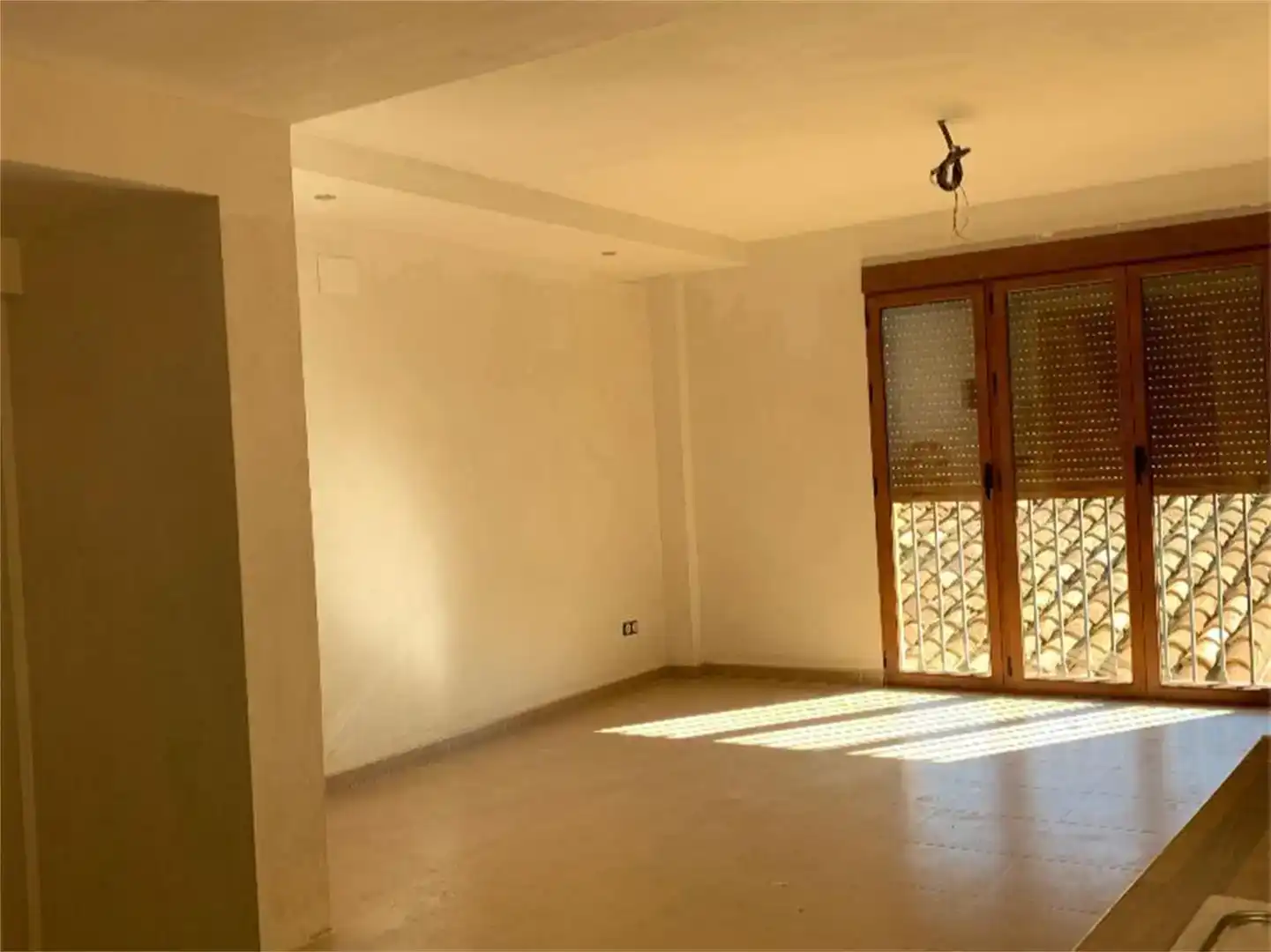 Wohnung zum Verkauf in Gaibiel mit Klimaanlage und Balkon