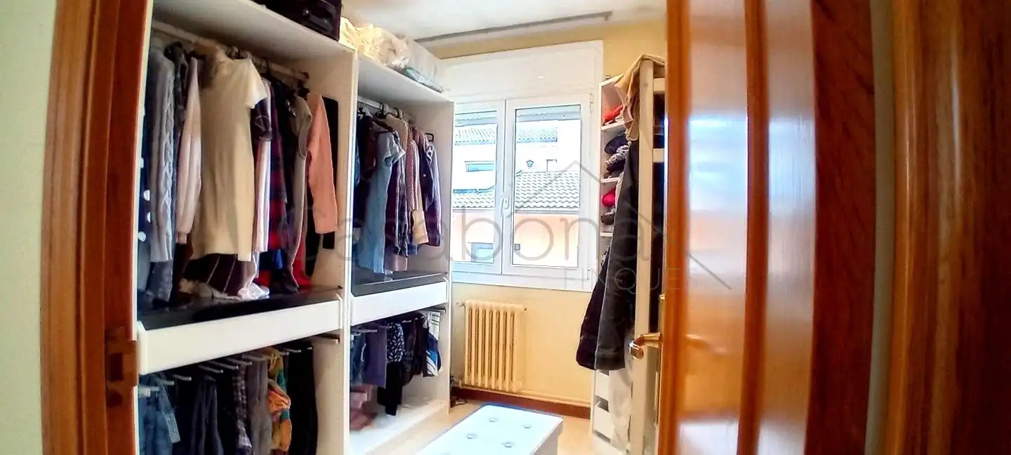 Maison mitoyenne à vendre à Tona, imagen 22
