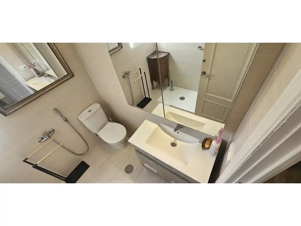 Bathroom of Flat for sale in Torremolinos  with Air Conditioner, Private garden and Terrace