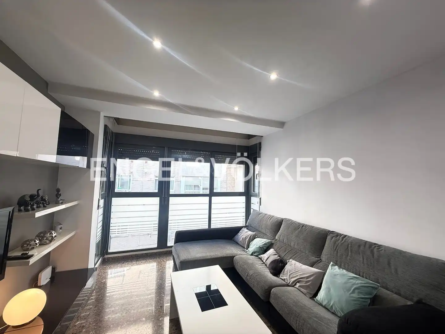 Living room of Flat for rent in Paiporta  with Air Conditioner and Heating