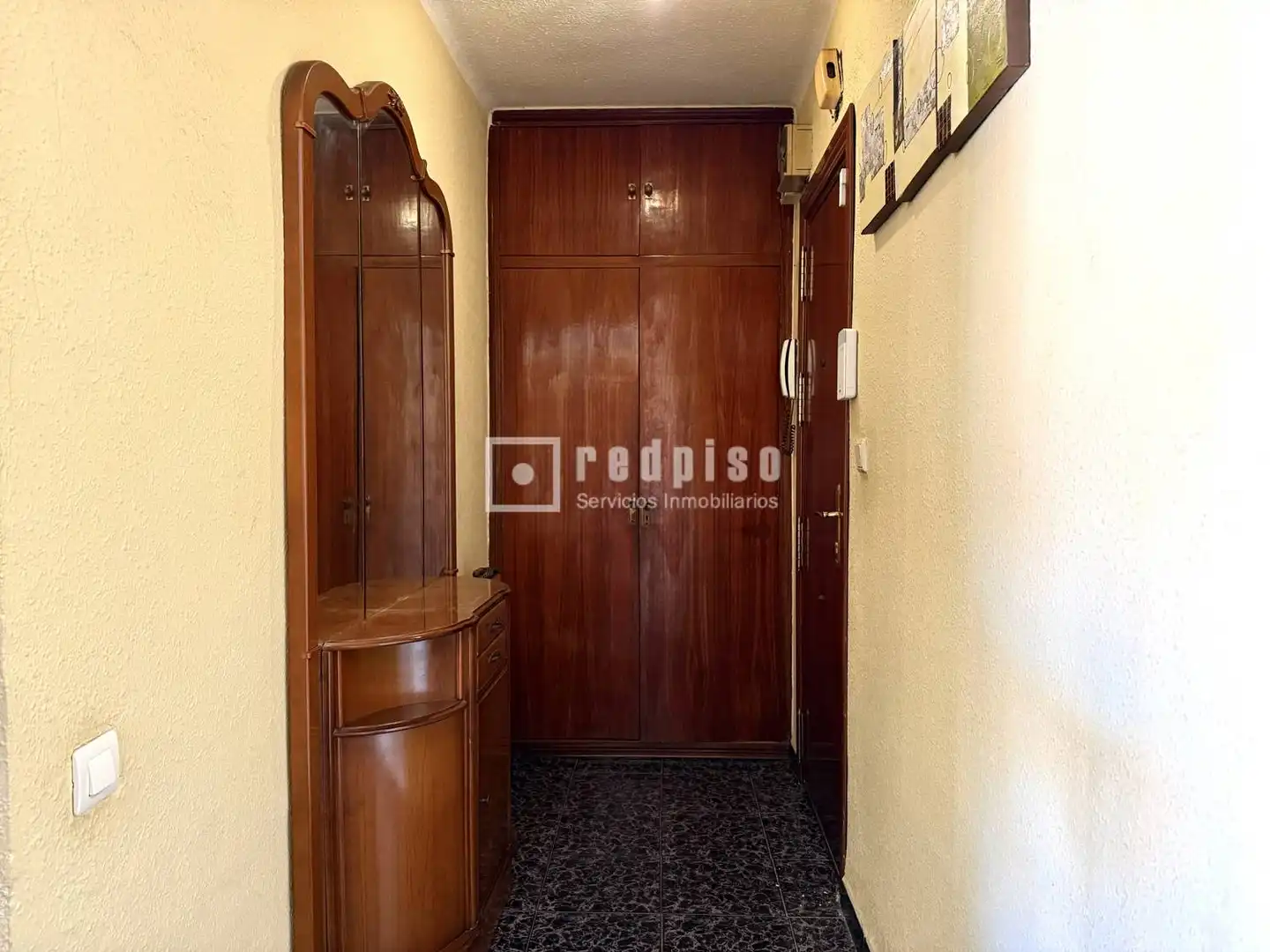 Flat for sale in Málaga  with Air Conditioner, Terrace and Alarm