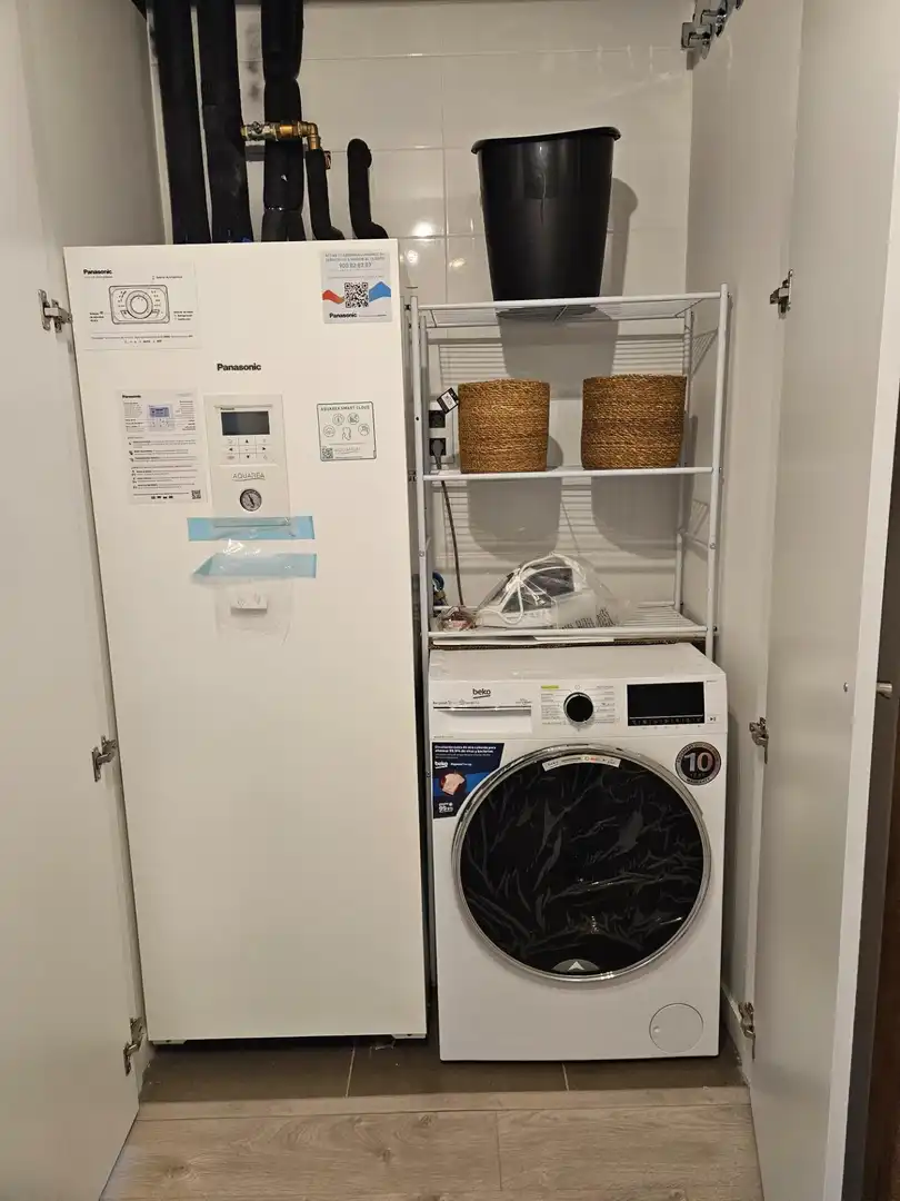 Flat for rent in Badalona  with Air Conditioner, Parquet flooring and Terrace