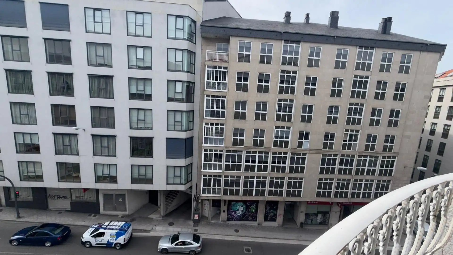 Vista exterior de Pis en venda en Ourense Capital  amb Calefacció, Traster i Moblat