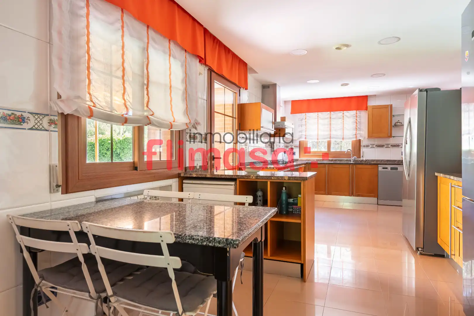 Cocina de Casa o chalet en venta en Villaviciosa de Odón con Aire acondicionado, Calefacción y Jardín privado