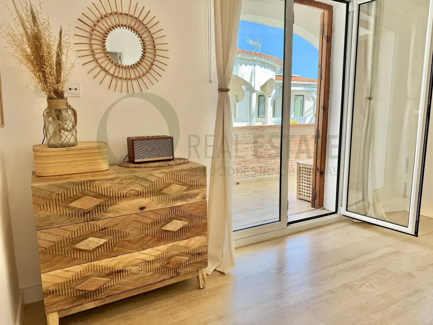 Balcony of Houses for sale in El Campello  with Air Conditioner, Heating and Private garden