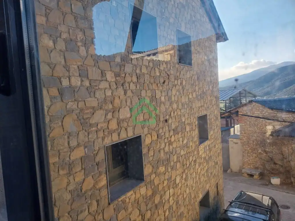 Vista exterior de Casa o xalet en venda en Alàs I Cerc