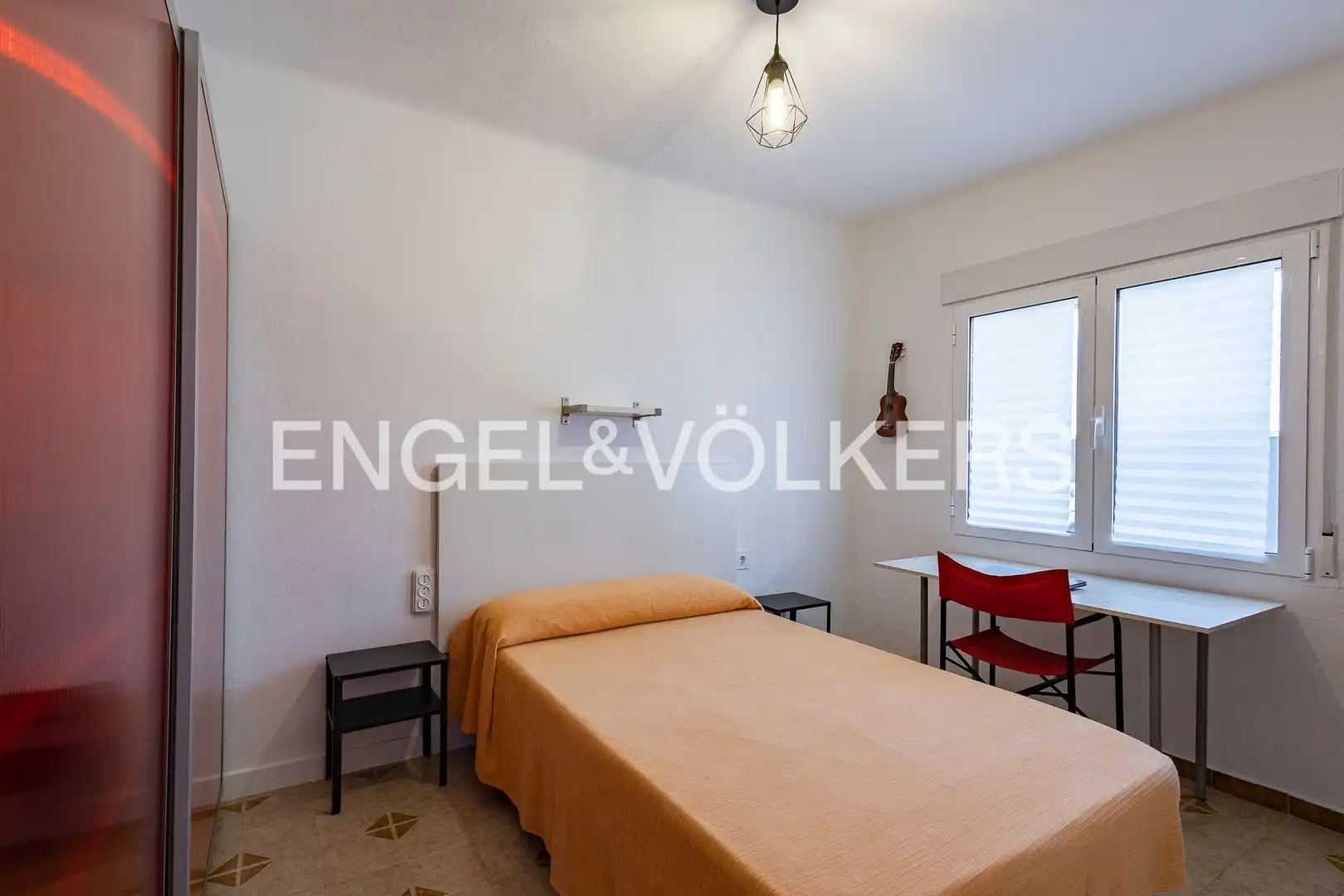 Habitación de Piso en venta en Esplugues de Llobregat con Calefacción y Terraza