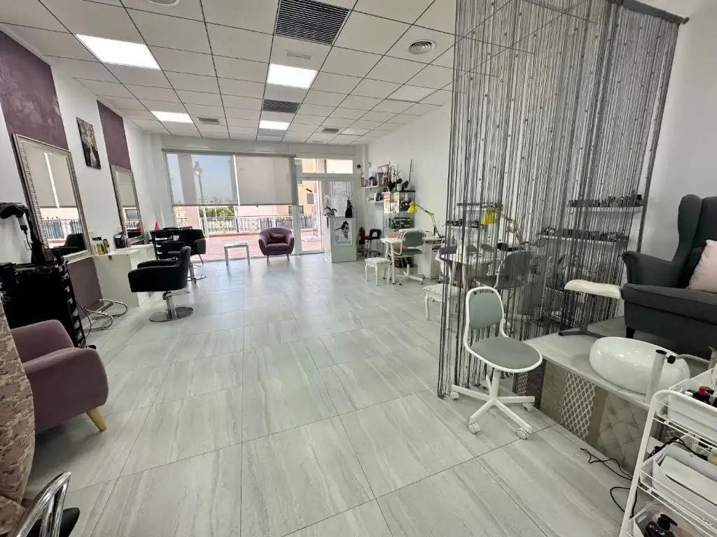 Local en venta en Orihuela