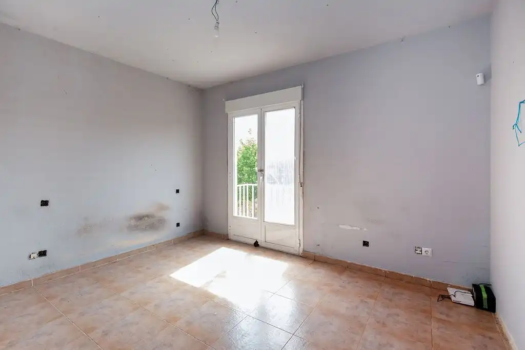 Houses for sale in Calle Miragredos, 3, Otero