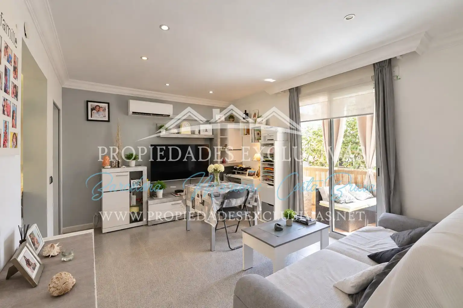 Piso con terraza en venta en Carrer Almería 8, imagen 4