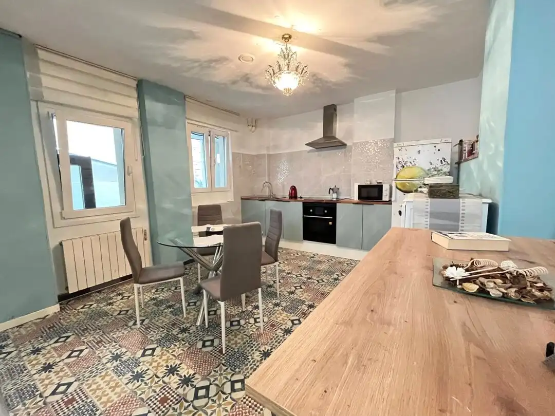 Cocina de Piso en venta en  Pamplona / Iruña con Calefacción y Balcón