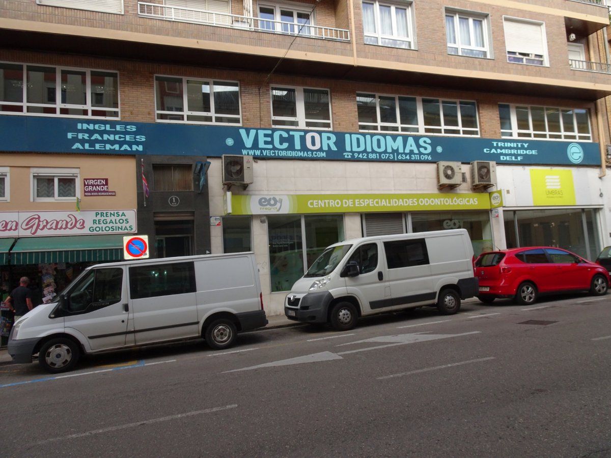 Oficina de lloguer en Torrelavega  amb Aire condicionat i Traster