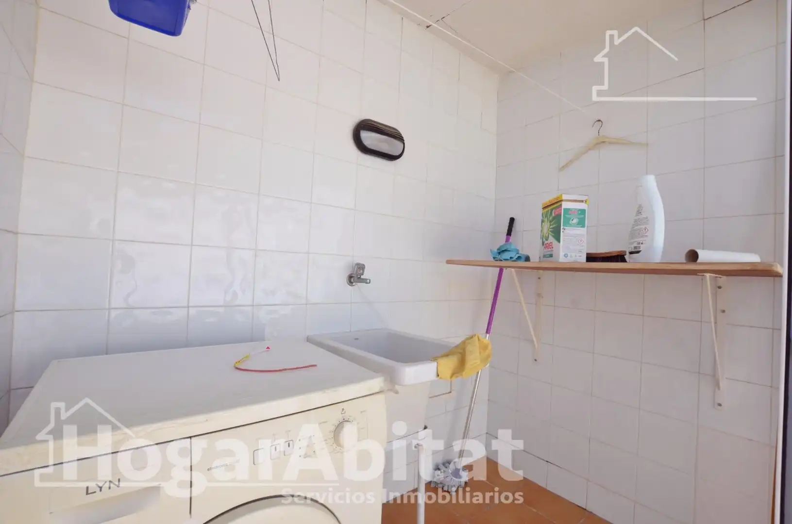 Habitación de Piso en venta en Tavernes de la Valldigna con Aire acondicionado, Calefacción y Trastero