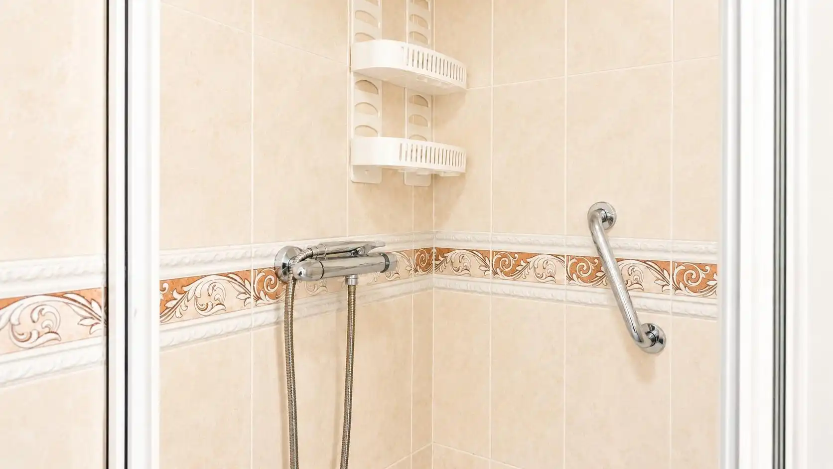 Baño de Piso en venta en Málaga con Aire acondicionado, Calefacción y Terraza