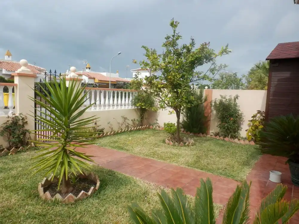 Chalet en venta en Matalascañas, imagen 2