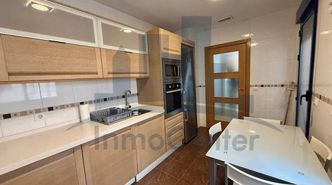 Foto 3 de Piso de alquiler en San Roque - Ronda Norte, Badajoz Capital