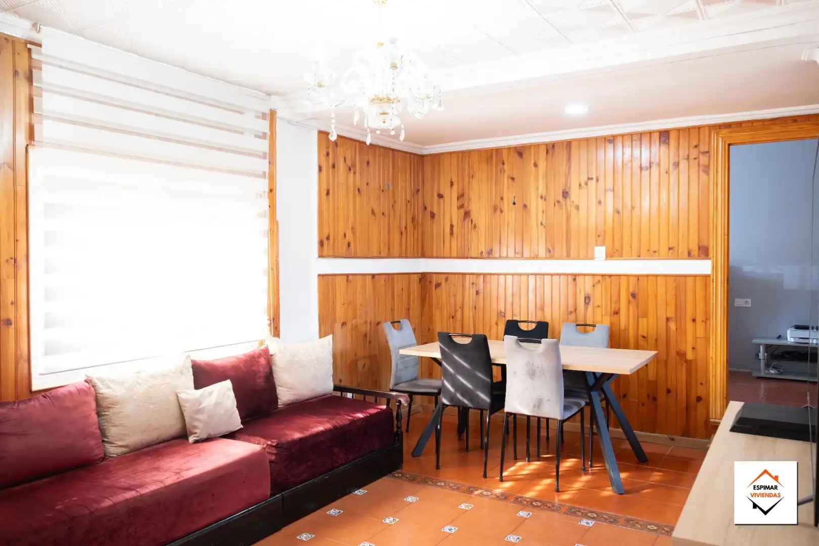 Wohnzimmer von Einfamilien-Reihenhaus zum Verkauf in Utebo mit Terrasse