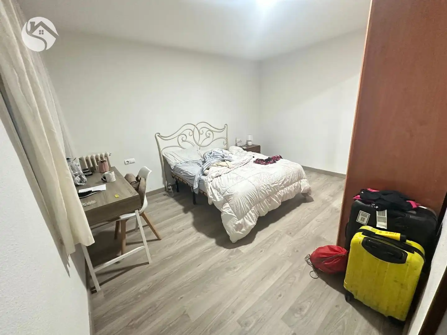 Habitación de Piso en venta en Cuenca con Calefacción, Terraza y Trastero