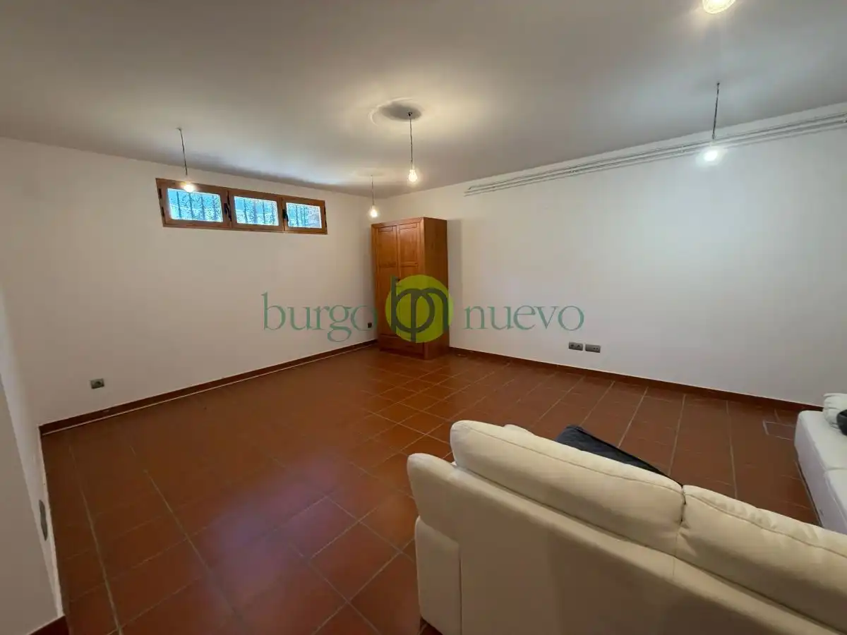 Villa mit Terrasse zur Miete in Calle Monte San Isidro, imagen 33