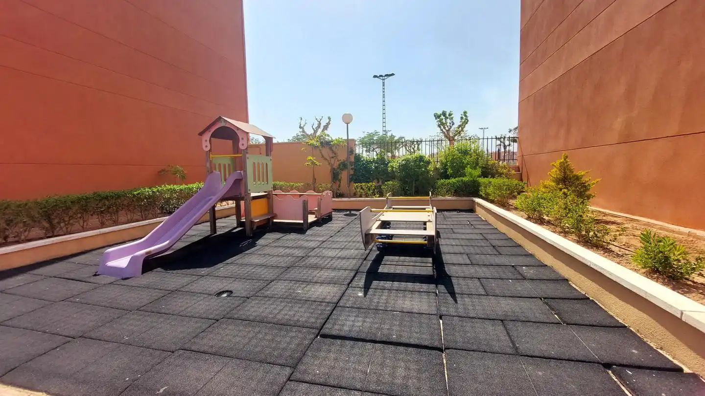 Terrasse von Wohnung zum Verkauf in Elche / Elx mit Klimaanlage, Balkon und Gemeinschaftspool
